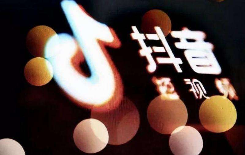 关于是否可以出售Facebook账号的讨论