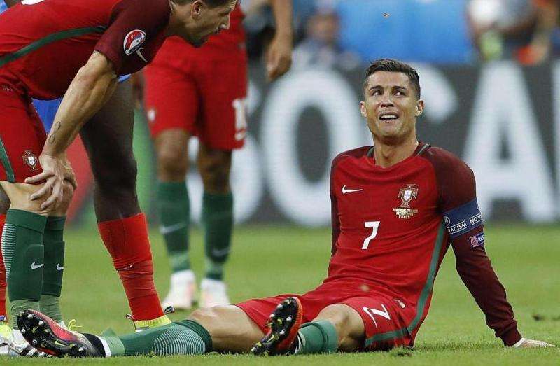 探索Facebook的CEO叫什么名字